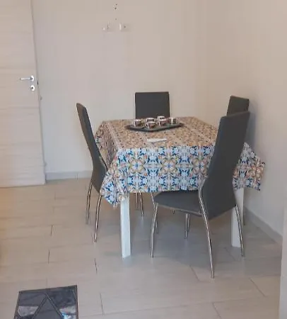 דירה Maison Rosie *